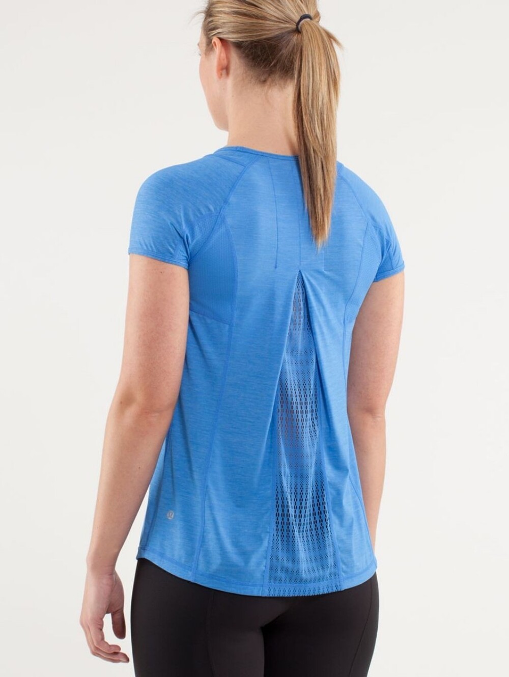 Lululemon Run: In The Sun Short Sleeve in Porcelaine